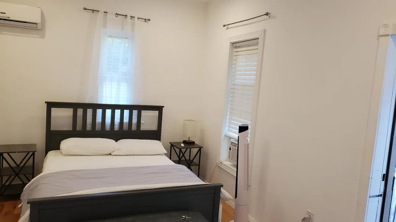 Gorgeous Victorian House!! Entire Suite In Sam'S Home New York United States