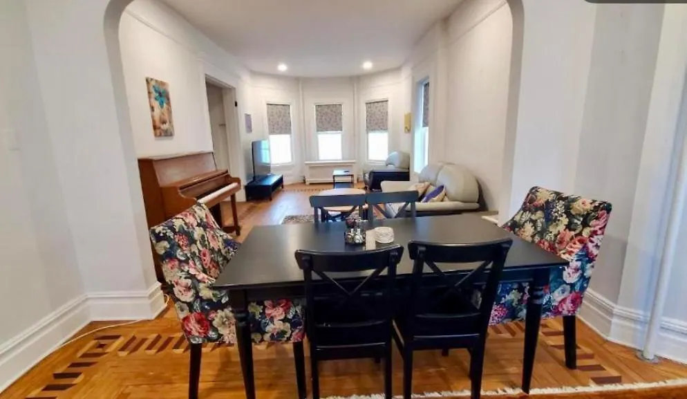 Gorgeous Victorian House!! Entire Suite In Sam'S Home New York Villa
