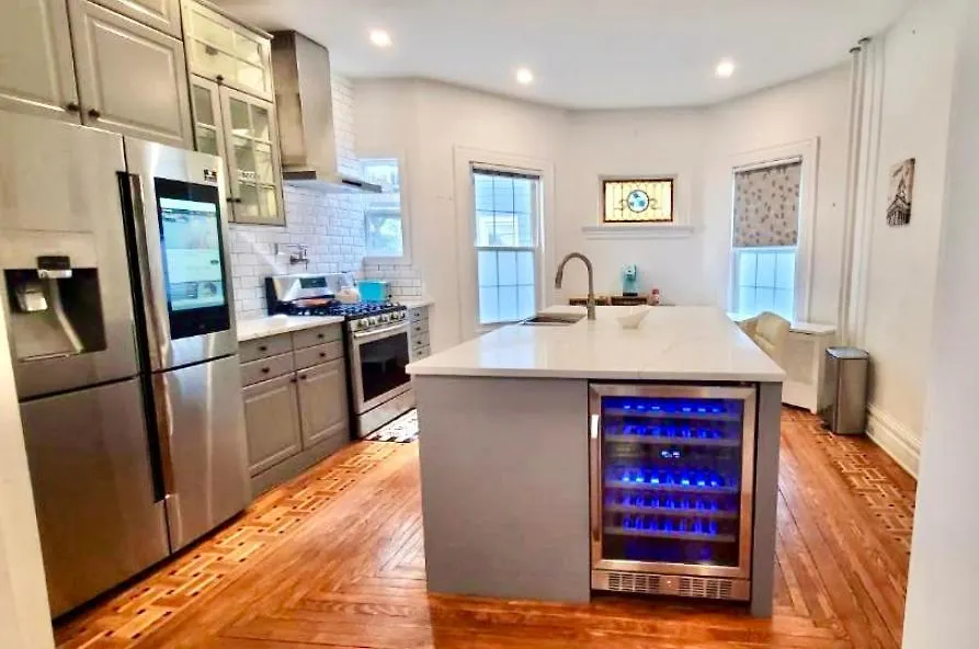 Gorgeous Victorian House!! Entire Suite In Sam'S Home New York 0*,  United States