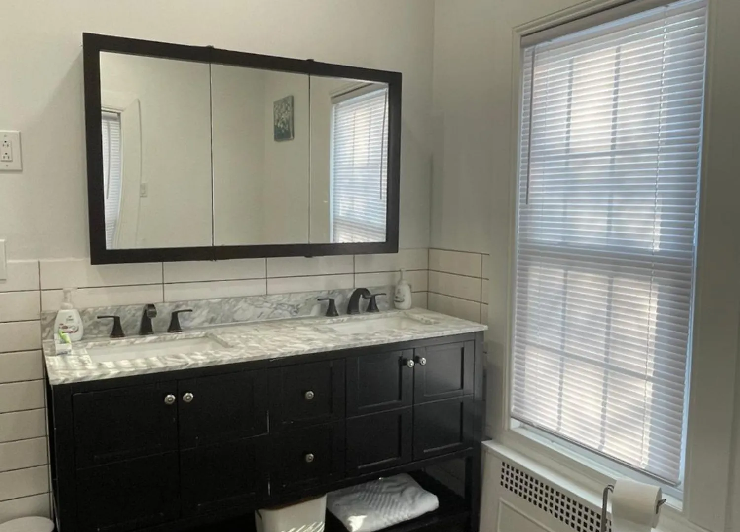 Gorgeous Victorian House!! Entire Suite In Sam'S Home New York